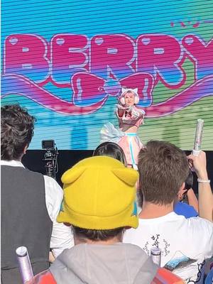 A post by @blooberrytrain on TikTok caption: Thank you, @OC Japan Fair !! 🎀🩷 #overseasidol #kaigaiidol #jpopidol #ocjapanfair #アイドル #地下アイドル #おすすめ 