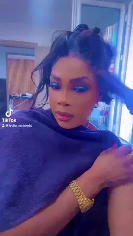 A post by @lydie.matondo on TikTok caption: #dsl77 #EfeitoGravida  @Grossiste_en_ligne.com @Olivia_Muna @blackos  lion 🦁 @charly22 @percy Poupon Bile @Ya.Ange.Munvala🦋 