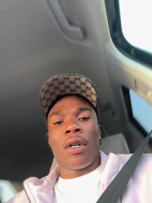 A post by @yorssy_ on TikTok caption: ENJOY ! @R2⭕️ 🕺🏾😁☀️#pourtoi #yorssy #NewMusic #mamaeh 