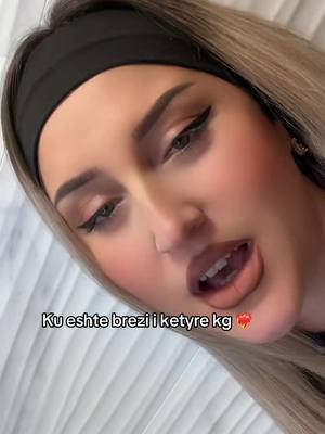 A post by @amla_92_ on TikTok caption: #viral_video #foruyou #pourtoipage #shqiptaretneperbote🇦🇱🌍 #let’sGo 