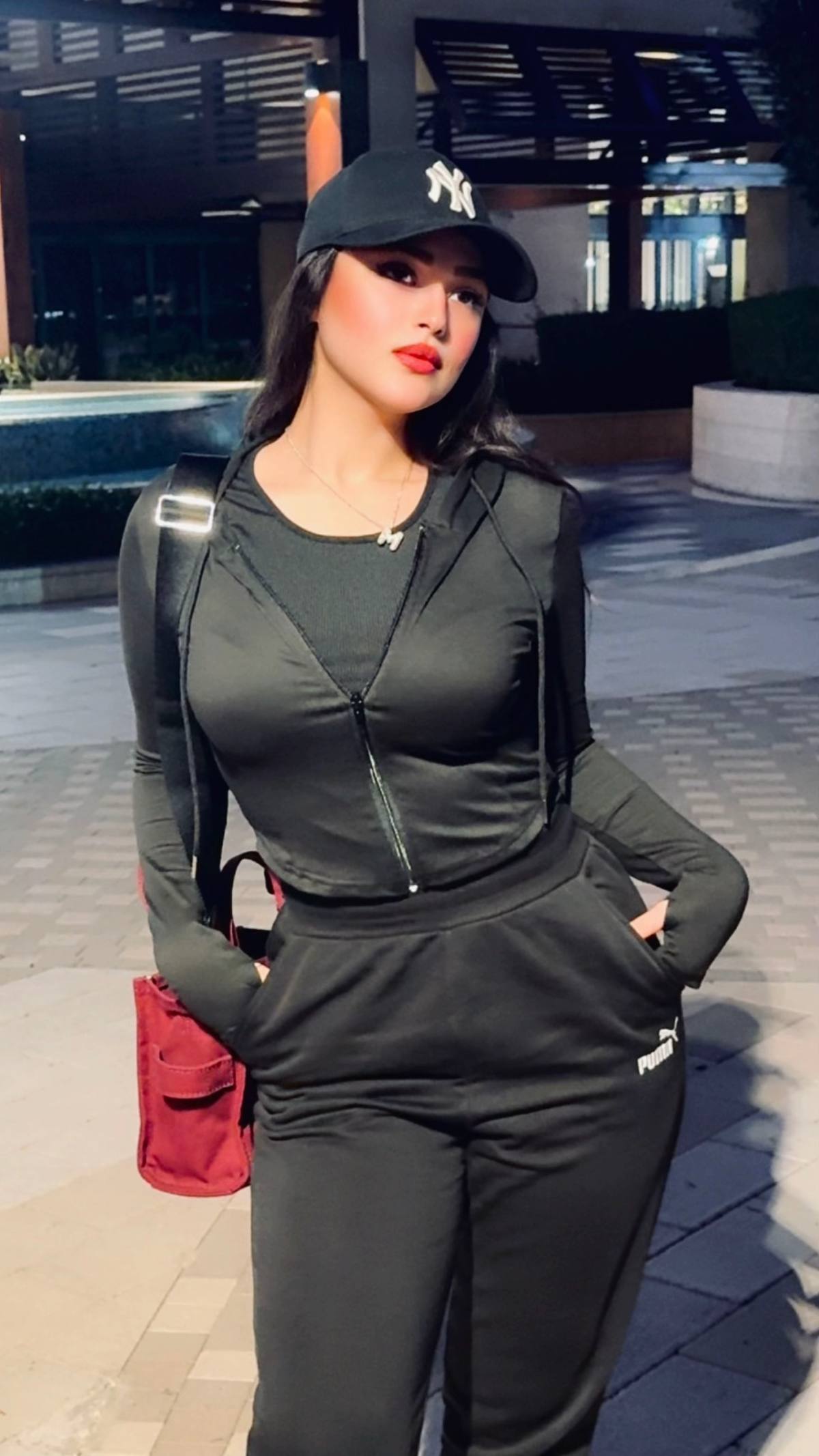 A post by @rahmah_bassam9 on TikTok caption: #رحمه_بسام #جيش_رحمه 