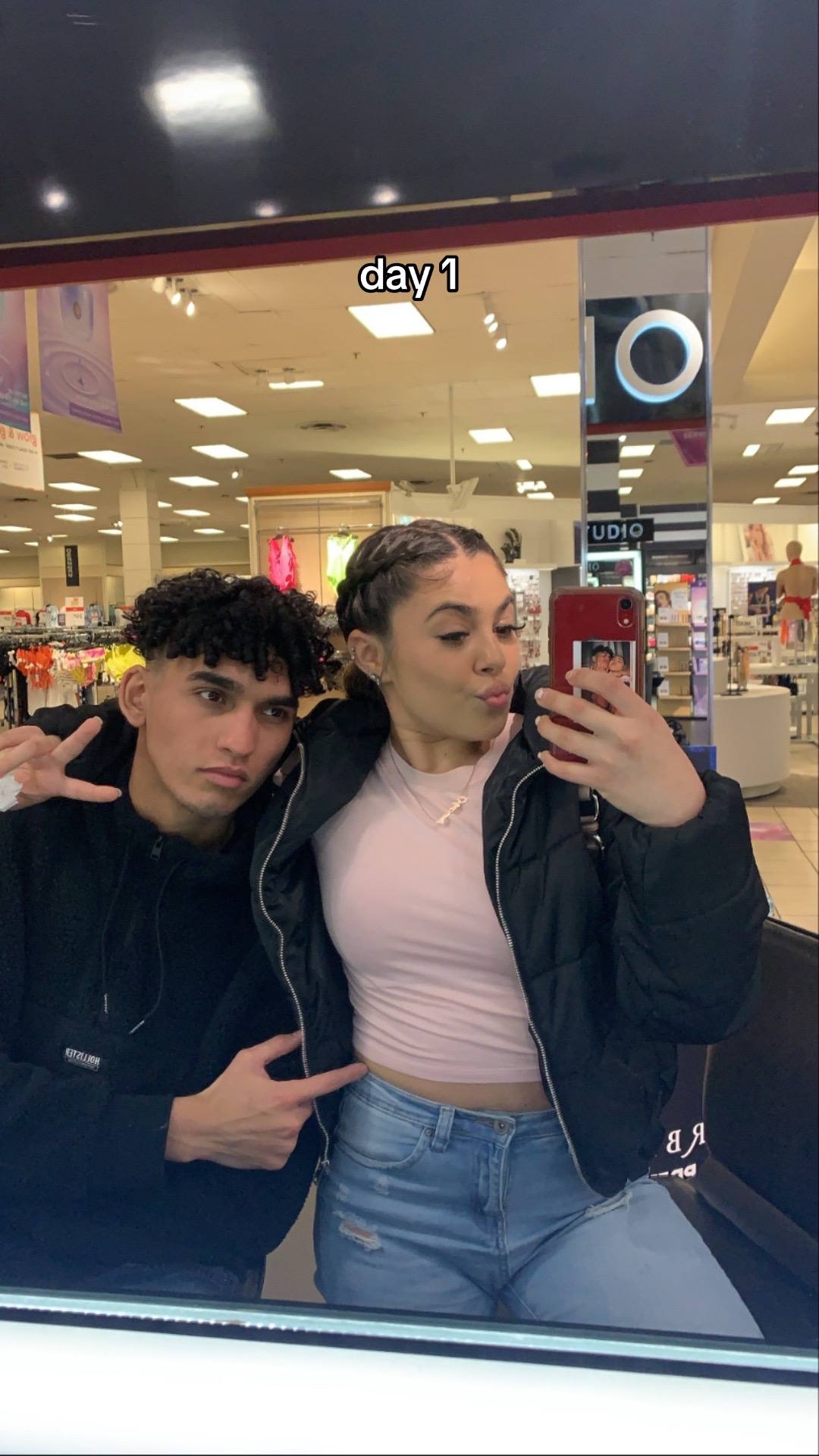 A post by @bellaretamosa on TikTok caption: things didn’t workout but i got the most beautiful boy🤍