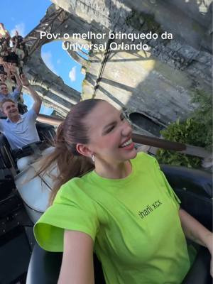 A post by @vivi on TikTok caption: O melhor disparado da @Universal Destinations Brasil 