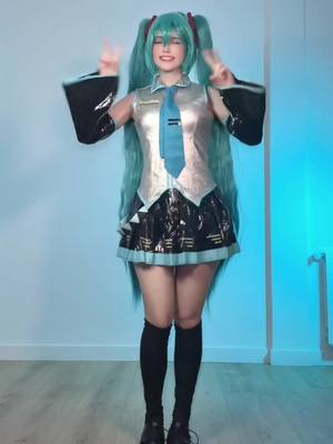 A post by @mahouberry on TikTok caption: 🐰🩵 #miku #vocaloid #hatsunemiku #mikucosplay 