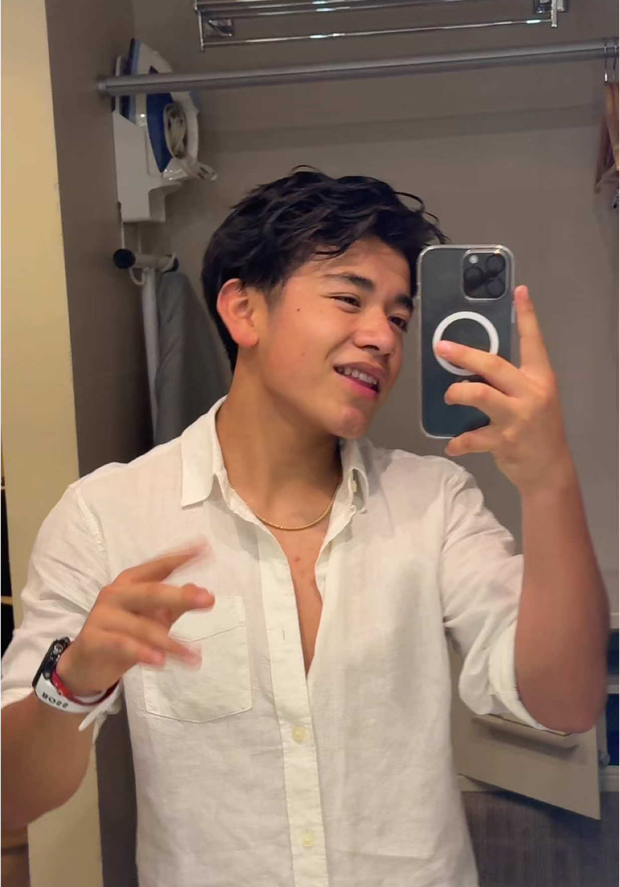A post by @familyluigi on TikTok caption: Tú eres mi princesa 👸 