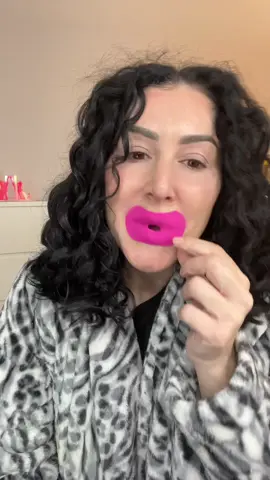 A post by @cayleecresta on TikTok caption: These are life changing for a snorer like me! 🥳 #snoring #greenscreenvideo 