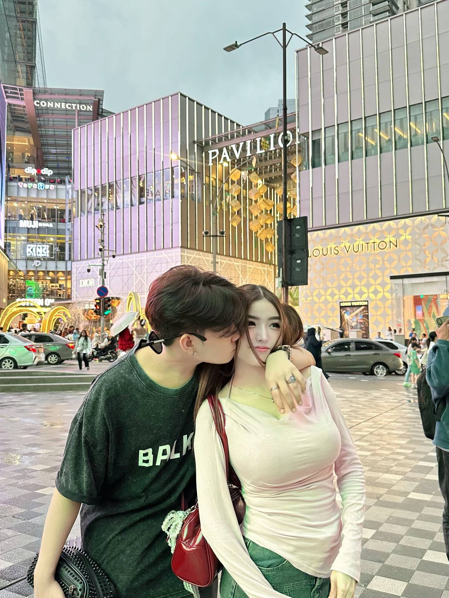 A post by @razor.fathanah on TikTok caption: Hingga hembusan terakhir ku harap aku masih tetap terus bersamamu❤️ 