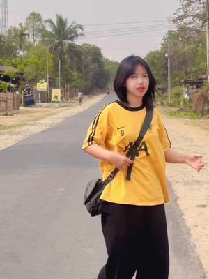 A post by @kjmbsr2 on TikTok caption: 💛