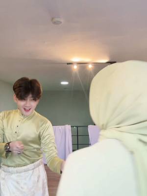 A post by @razor.fathanah on TikTok caption: Join the trend🥰