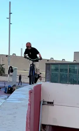 A post by @nick_casella18 on TikTok caption: Is this jump low or high? write your opinion in the comments⬇️ #enjoytheride #onealriders #onealracing #bike #biketrial #streettrial #trial #mtb #brave7 #akaso #teamakaso #actioncamera @CorkiCycles @O’NEAL Racing @All Mountain Style @Buds.sports @FxnGlobal 