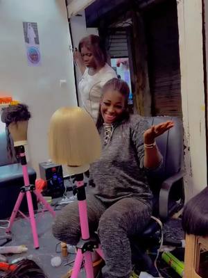 A post by @mome_sa on TikTok caption: 🥰🥰🥰🥰🥰@Lok bombe 