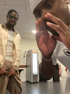 A post by @chrisss_93 on TikTok caption: ON RECOMMENCE LES BÊTISES ! @Franglish 