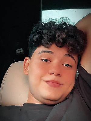 A post by @migomagmg on TikTok caption: اعكس عمرك وقولي طالع كام 😂❤️