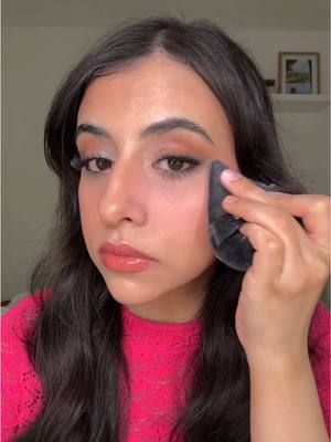 A post by @esraanabil1110 on TikTok caption: 💜💜 @Huda Beauty @Huda 