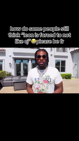 A post by @dubsmashrewinds on TikTok caption: im confused who would be okay with someone talking about them and their family .. right or wrong  #camari #cjsocool #leon #jaaliyah 