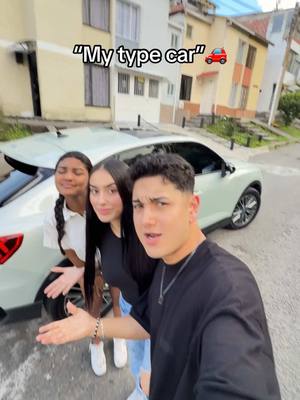 A post by @marlongarzonn on TikTok caption: Que carro les aparece a ustedes?❤️ #car #trends #garzones 