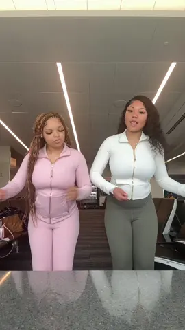 A post by @taniahunter on TikTok caption: 😂😂 #fyp 