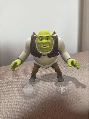 A post by @lilireinhart on TikTok caption: 22 episode straight to series order based off this clip alone, thanks ❤️‍🩹 #shrek 