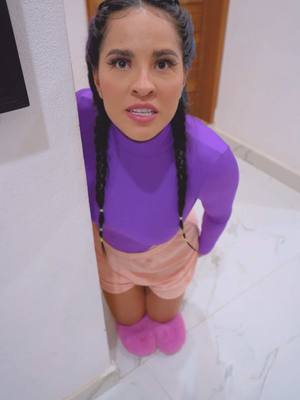 A post by @karla.bustillos on TikTok caption: Karen es la mayor!! 😲@Karen Bustillos 