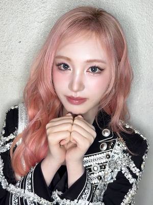 A post by @ive.official on TikTok caption: 𝑀𝐸𝑂𝑊 -  #IVE #아이브 #アイヴ #LIZ #리즈 #リズ 