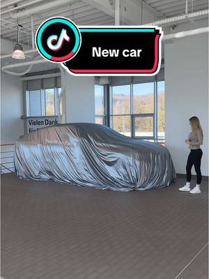 A post by @annchenaugustine on TikTok caption: Da ist er! 🥰🖤 ich freue mich unfassbar und bin gespannt wie er euch nächsten Monat gefallen wird! Schreibt mal eure Vermutungen in die Kommentare 🤝🏻 #fy #foryou #newcar 