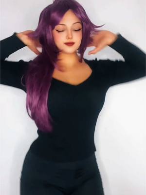 A post by @evelinaavaa on TikTok caption: #bleach 