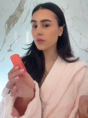 A post by @aboutclo on TikTok caption: grwm + combo labbra da non ripetere se stai andando a pranzo fuori 🤪