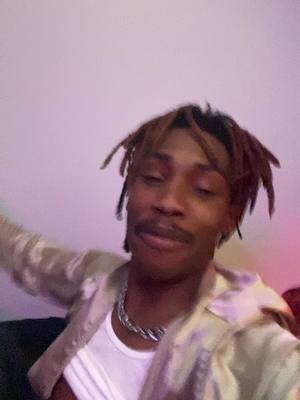 A post by @yungtriple3 on TikTok caption: We can’t have nonthing😭#fyp #bootsontheground 