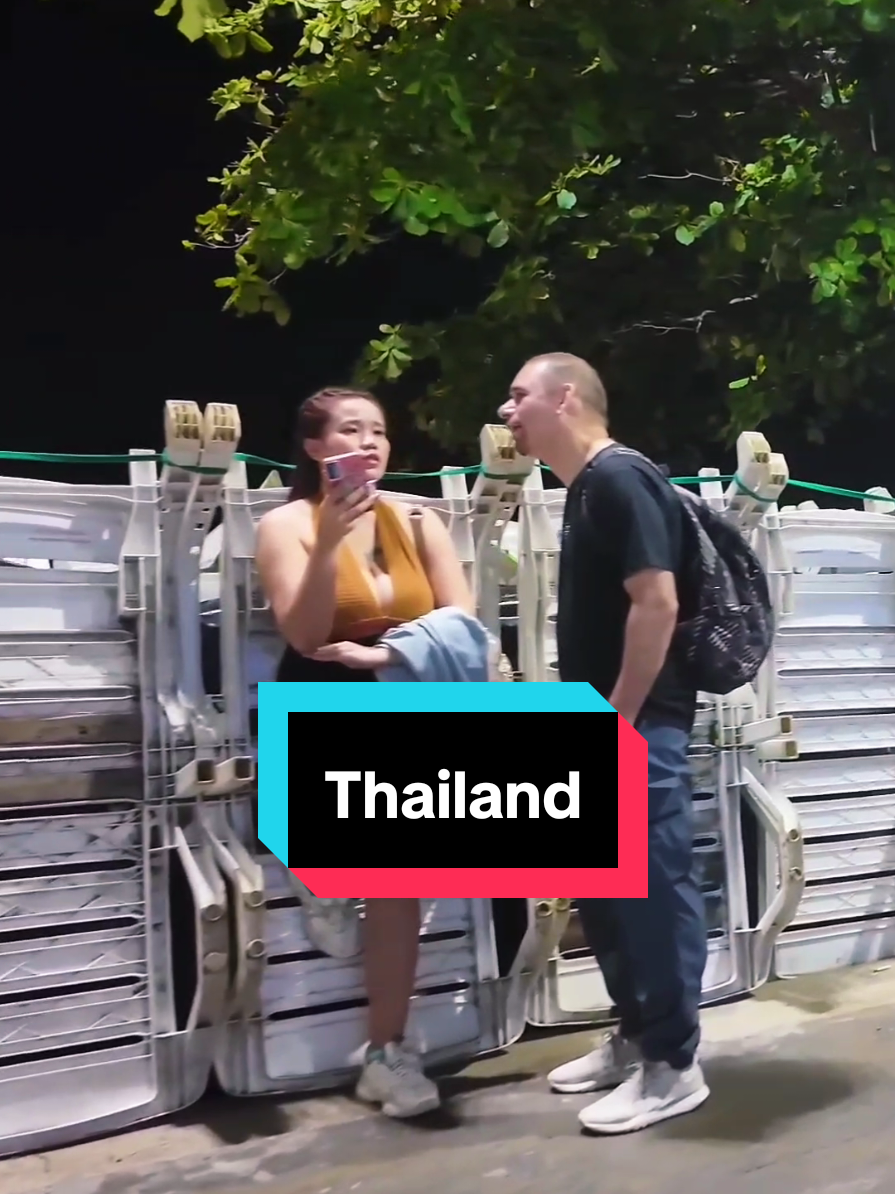 A post by @marcosmlopez1 on TikTok caption: 100 dollars all you can eat in Thailand, there's a lot of food that i haven't tried yet #thailandfood #thailand🇹🇭 #thailand #thailandstreetfood #Adoteumhabitinho 