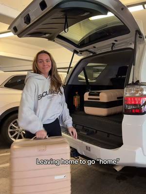 A post by @k0uvr on TikTok caption: Being the long distance daughter really sucks sometimes 
