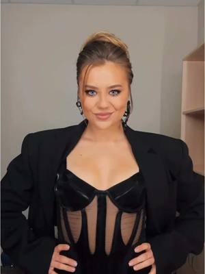 A post by @katushaadushkina on TikTok caption: сегодня на бизике🤵‍♀️👔💔