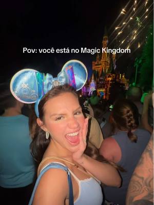 A post by @vivi on TikTok caption: Sempre mágico 🥹