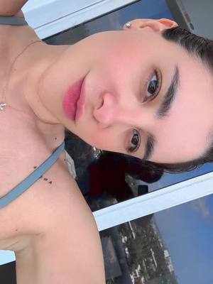 A post by @machikayt on TikTok caption: Ok pero esta cancion me recuerda a alguien 🫣😳