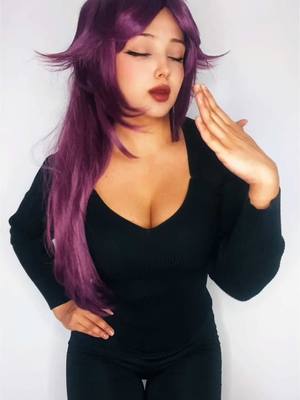 A post by @evelinaavaa on TikTok caption: #bleach 