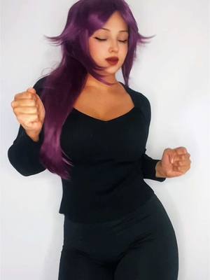 A post by @evelinaavaa on TikTok caption: #bleach 