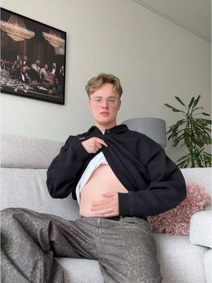 A post by @duncantromp on TikTok caption: Help