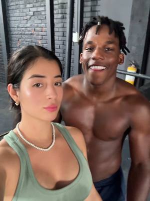 A post by @katy_carrdona on TikTok caption: Shhhh sin mucho que decir  🙈