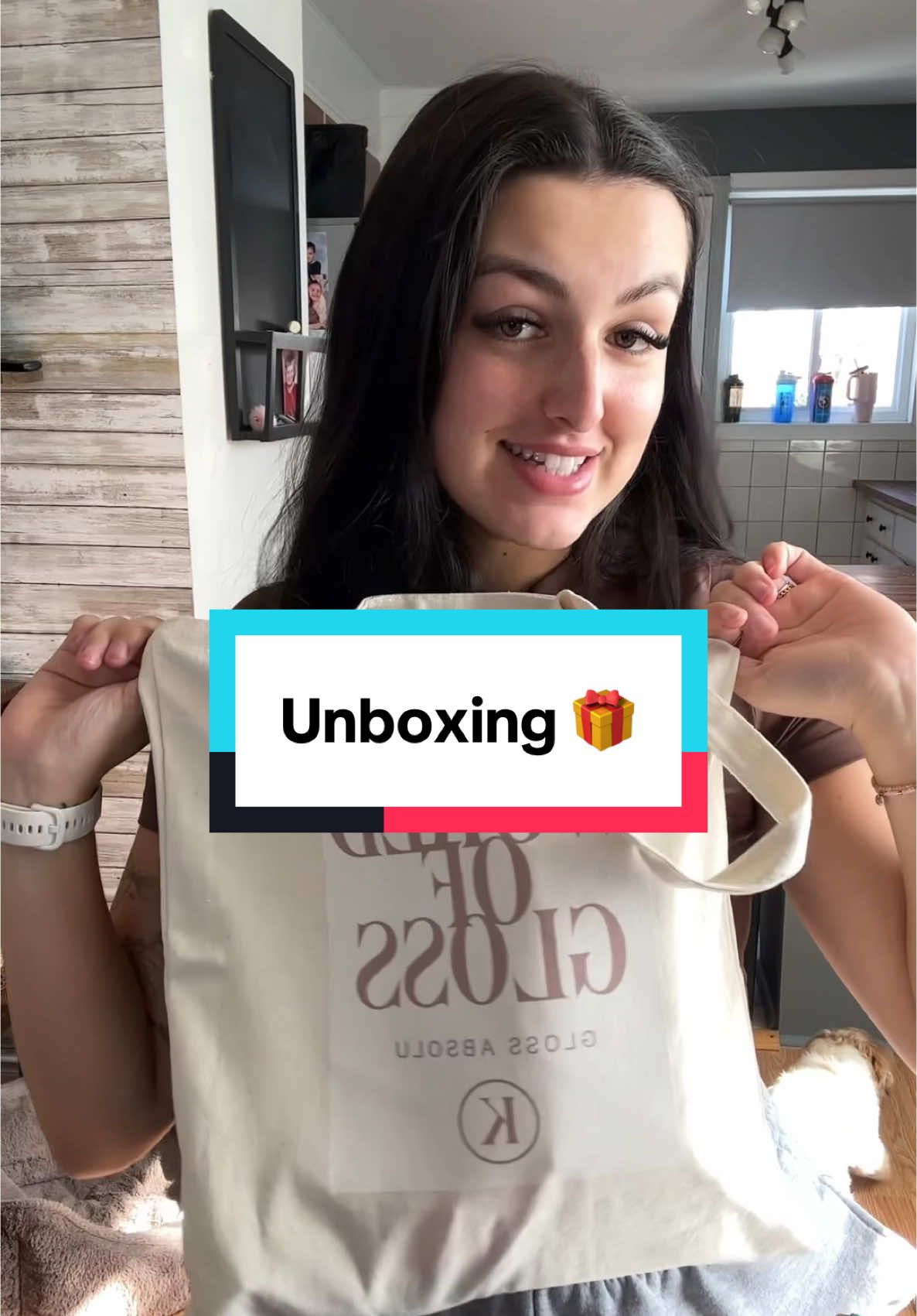 A post by @lorie_boucher on TikTok caption: Unboxing time 🤩  @OPI  @Haircare Tips by Beauté Star💫  @Espace K St-Hilaire  @Limparfaite-officiel💄✨  @NYX Cosmetics Canada 