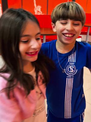 A post by @jaobastos on TikTok caption: Ele é muito apaixonado nela 🥰 #apaixonado #casal #edit 