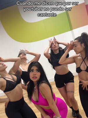 A post by @marianamiamorch on TikTok caption: Ay 😳