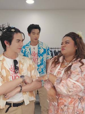 A post by @michelllatt on TikTok caption: อุ้ยย🤣#michelllatt @Babe 🐽 @bbil1ypn 
