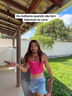 A post by @thallyssonsb on TikTok caption: Deixa ela que ela é tímida 