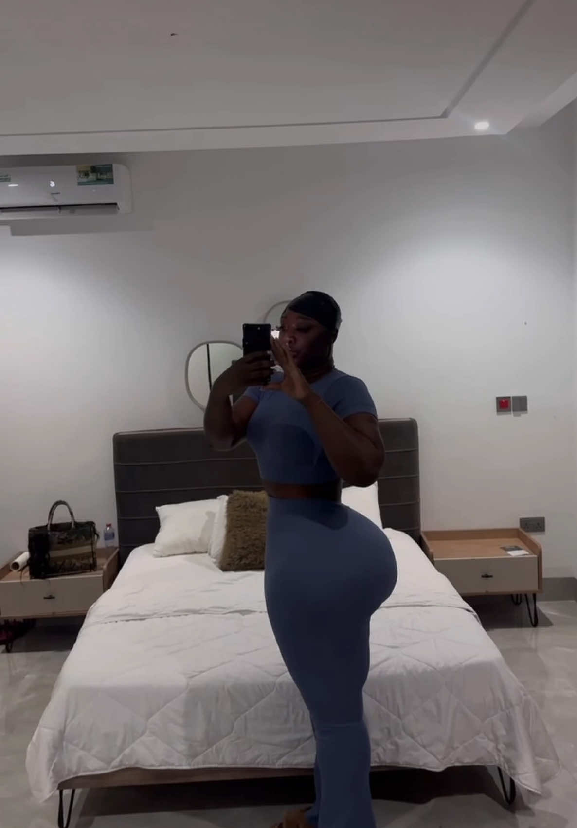 A post by @ on TikTok caption: #fyp #fypviral #ghanatiktok #malienne🇲🇱❤️❤️ 