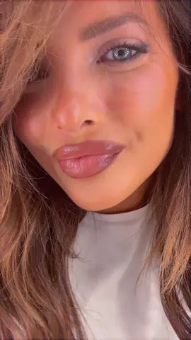 A post by @aurorabaru on TikTok