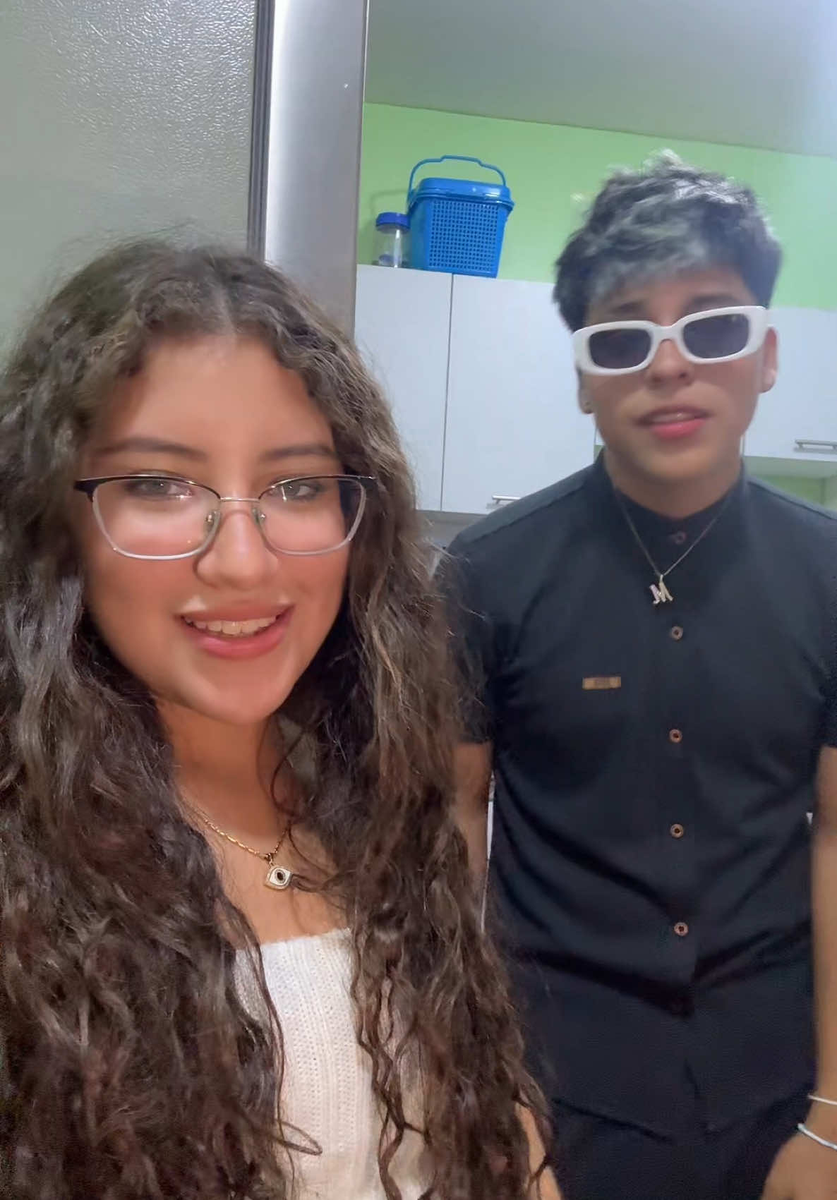 A post by @angelinams0102 on TikTok caption: Pa' que te enamores😍
