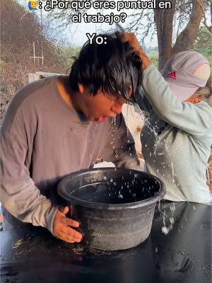A post by @sibenitoo on TikTok caption: Gracias MAMÁ jajaja #sibenito #humor 
