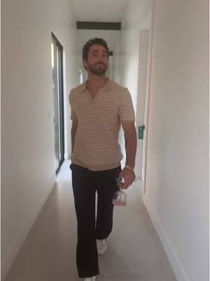 A post by @joeygraziadei on TikTok caption: Just checked into the Desert with my new baggy trousers 🕺🏻