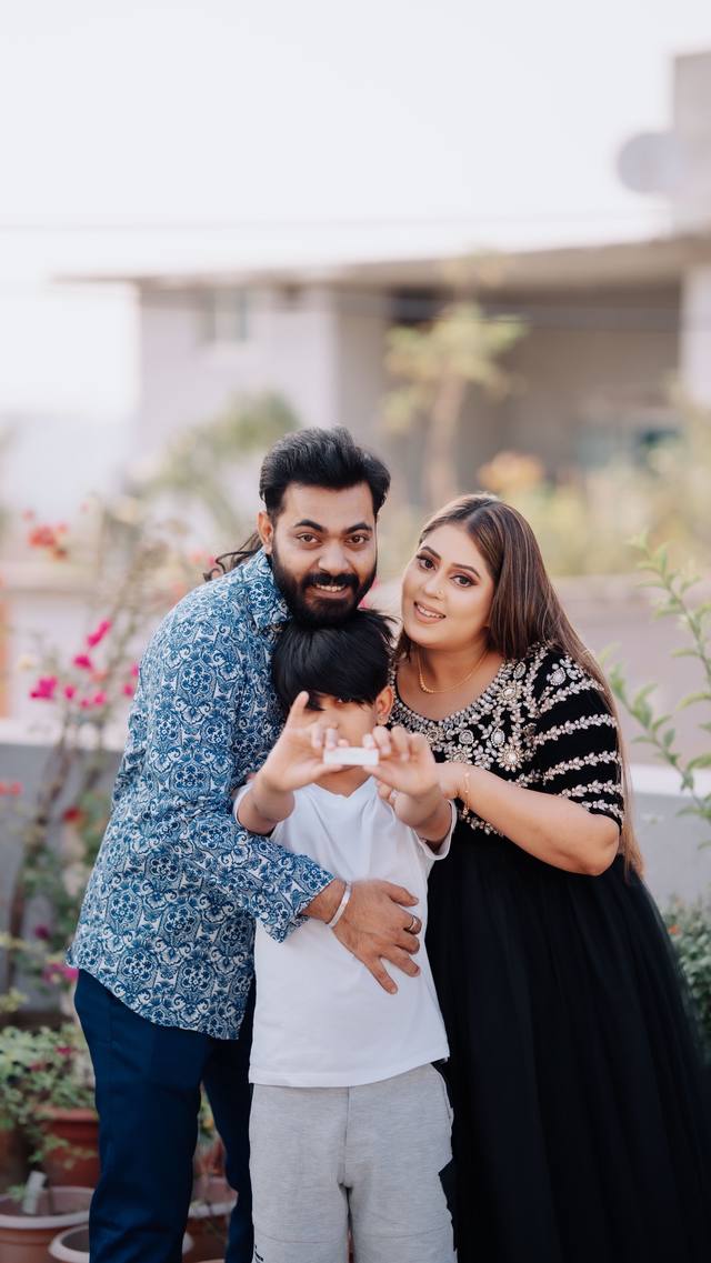 A post by @kamrunnessarumi on TikTok caption: By the grace of almighty ALLAH!! our family is growing!!! We are thrilled to announce that we're expecting a baby!! alhamdulilla!!! Ayaan is being promoted to big brother! Our new adventure begins💚💚Keep us in your prayers.@Arfin Rumi @Women’s Doll Beauty Lounge 