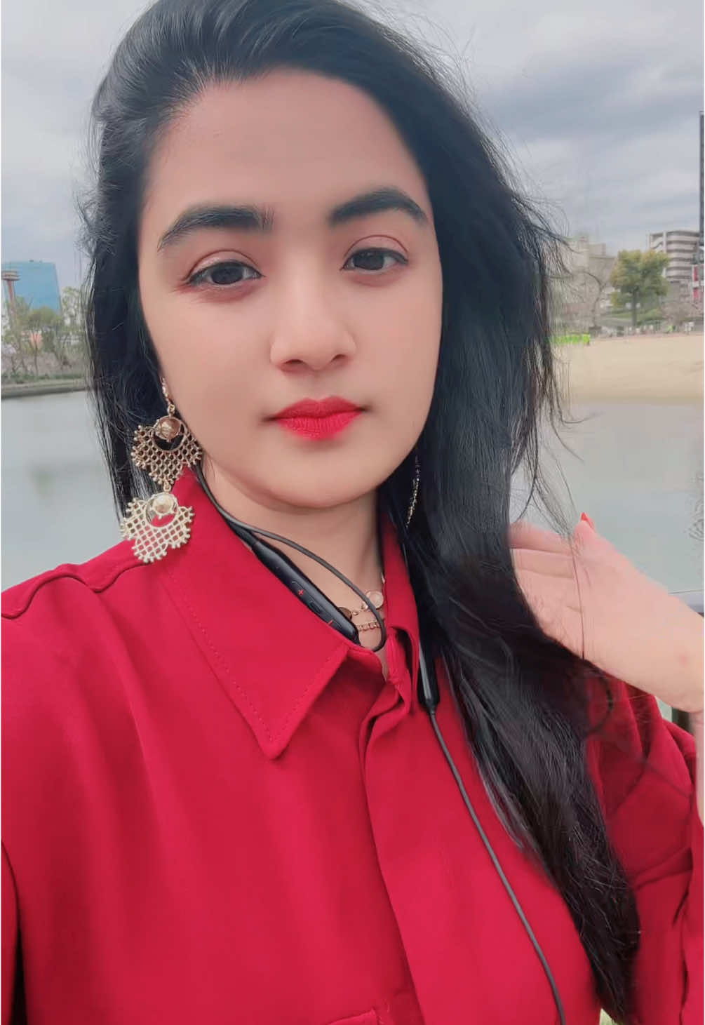 A post by @eshu__00 on TikTok caption: #bangladeshi#probashi #banglagan #japan #bangladeehi_japan  #banglatiktok #foryou  #bangladeshi#probashi #banglagan #japan 