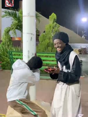 A post by @canaboulg221 on TikTok caption: Wa ki nit la 😭😂🙏🏿@Bruno💫vava🇲🇦🇸🇳 @Gaye Yamar 